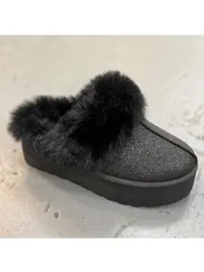 PLATFORM SPARKLY FUR SLIPPERS