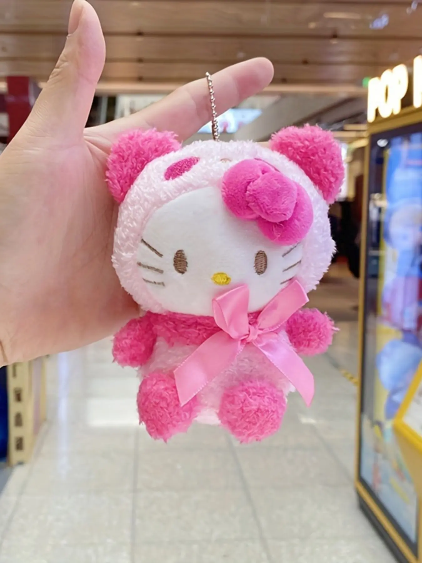 Cute Tiger Keychain, Stuffed Animal Keychain, Reusable Animal Figurine, Perfect Gift for Kids, Ideal for Bags & Cars, Festive Present Idea, Keychain Kawaii, Keychains Cute, Keychain for Purse, Key Chain for Car Keys