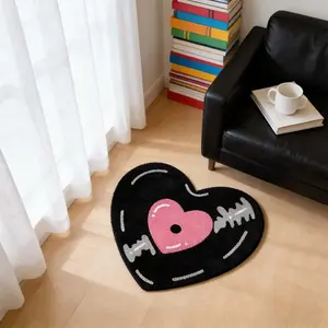 Heart Graffiti Plush Carpet in and, Trendy Retro Area Rug for Bedroom and Gaming Room, Soft and Cozy Floor Mat for Youthful Spaces, Fluffy Area Rug, Decorative Fluffy Rug