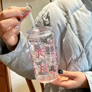 Bow Pattern Clear Water Bottle, 1 Count with Lid & Straw, Ideal for Tea, Juice, Milk, Perfect for Office, Restaurant, Classroom, Picnic, Party