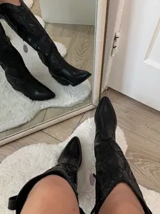 Wendy Black Boots