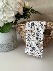 Modern Flat Headband - Beige Floral