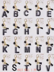 1PC/ Letters Are Available key chain Accessories Cute Heart-Shaped Letter Keychains Suitable for Women And Resin Pendant Keychain Perfect Backpacks Handbags Or Car Keys Valentine'S Day And Birthday Gifts to Share with Best Friends!
