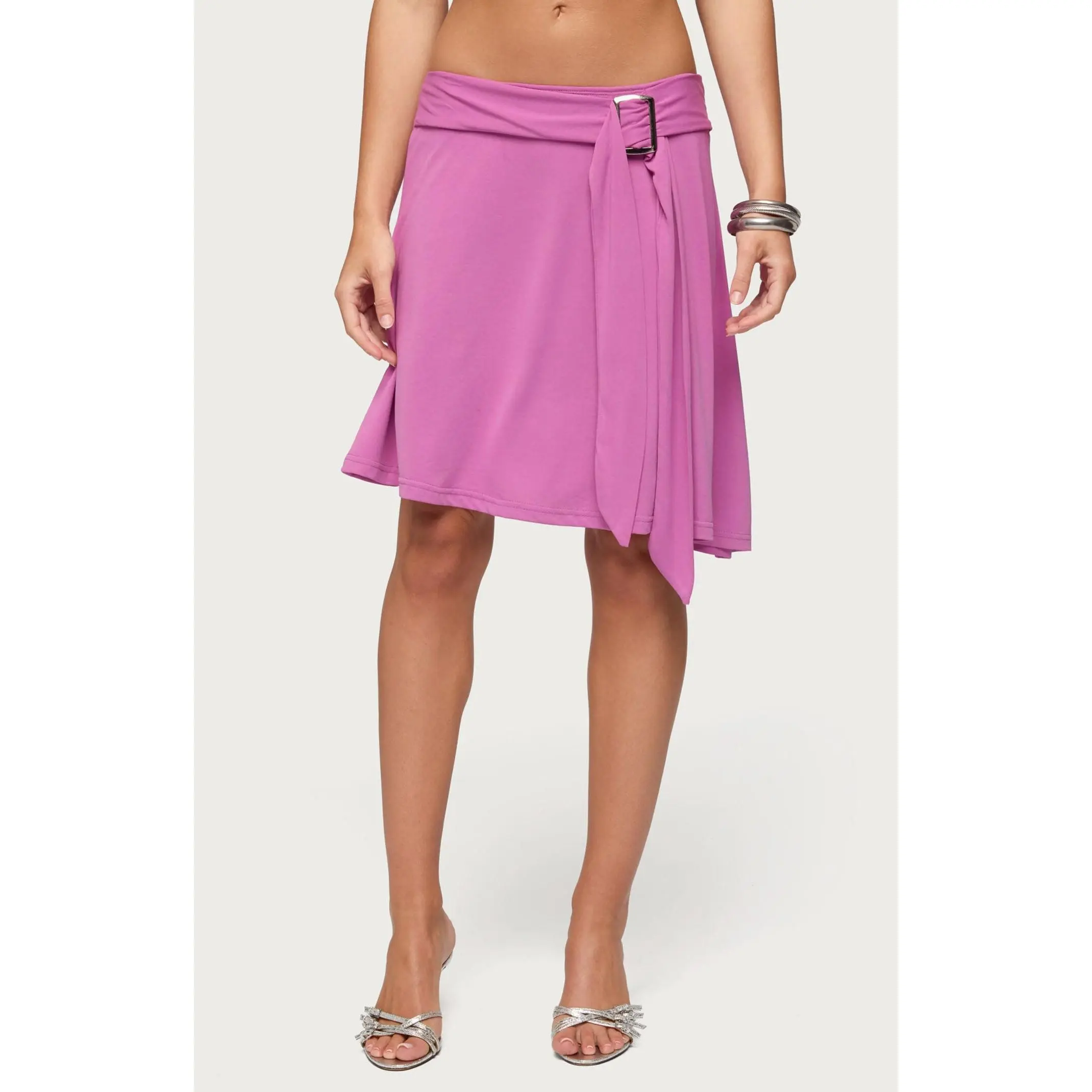 Edikted Women's Fiori Buckle Asymmetric Midi Skirt