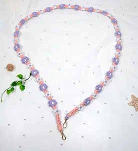 Handmade Macrame Daisy Phone Strap Purple White 2 Color Flower Weave Keychain Shoulder Strap Bag Accessory Charm Flower Lanyard Mobile Phone Strap Crossbody Shoulder Lanyard