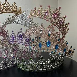 Corona De Moda! // Women's Tiara // Pageant Crown