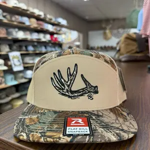 Antler Shed 7 Panel Hat - Realtree Advantage