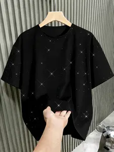 One men’s short-sleeve T-shirt featuring heat-pressed star rhinestones; trendy light luxury style with a classic crew neck design—simple yet refined. A loose drop-shoulder fit that flatters the figure. Highly stretchy, smooth fabric that is skin-friendly,