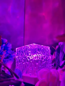 Ocean Lamp - High-Quality LED Cube Light with 16 Vibrant Colors & Adjustable Brightness for Relaxation & Sleep - USB Powered Remote Control Included - Perfect for Bedrooms & Meditation Spaces