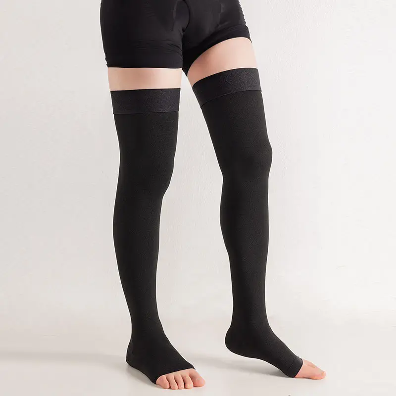 Long tube exposed toe   black (level 1)