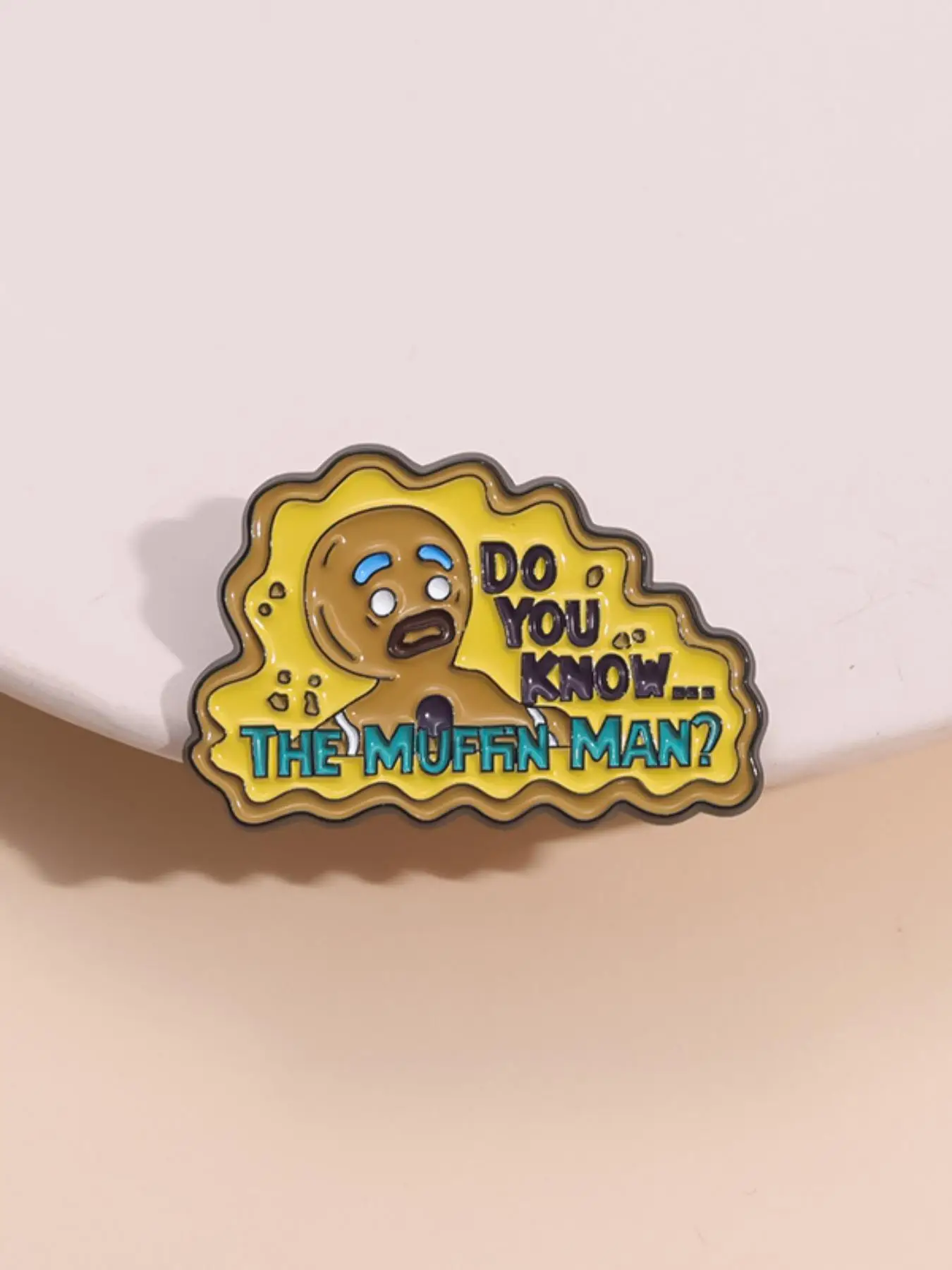 Cartoon Sad Gingerbread Man Design Brooch, Fall Cute Letter Pattern Enamel Pin Suitable for Backpacks, Jeans, Scarves, Hats Decoration, Casual Alloy J