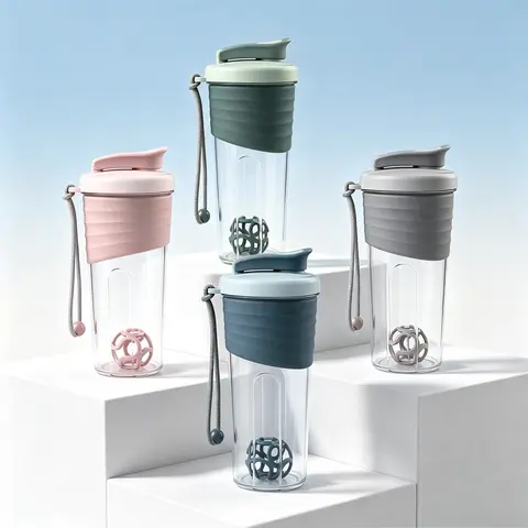 2026 New Design Protein Shaker Bottle with Whisk Ball Portable Blender Cup for Pre Workout Post Workout 700ml Leak Proof BPA Free Gym Water Bottle for Fitness Enthusiasts