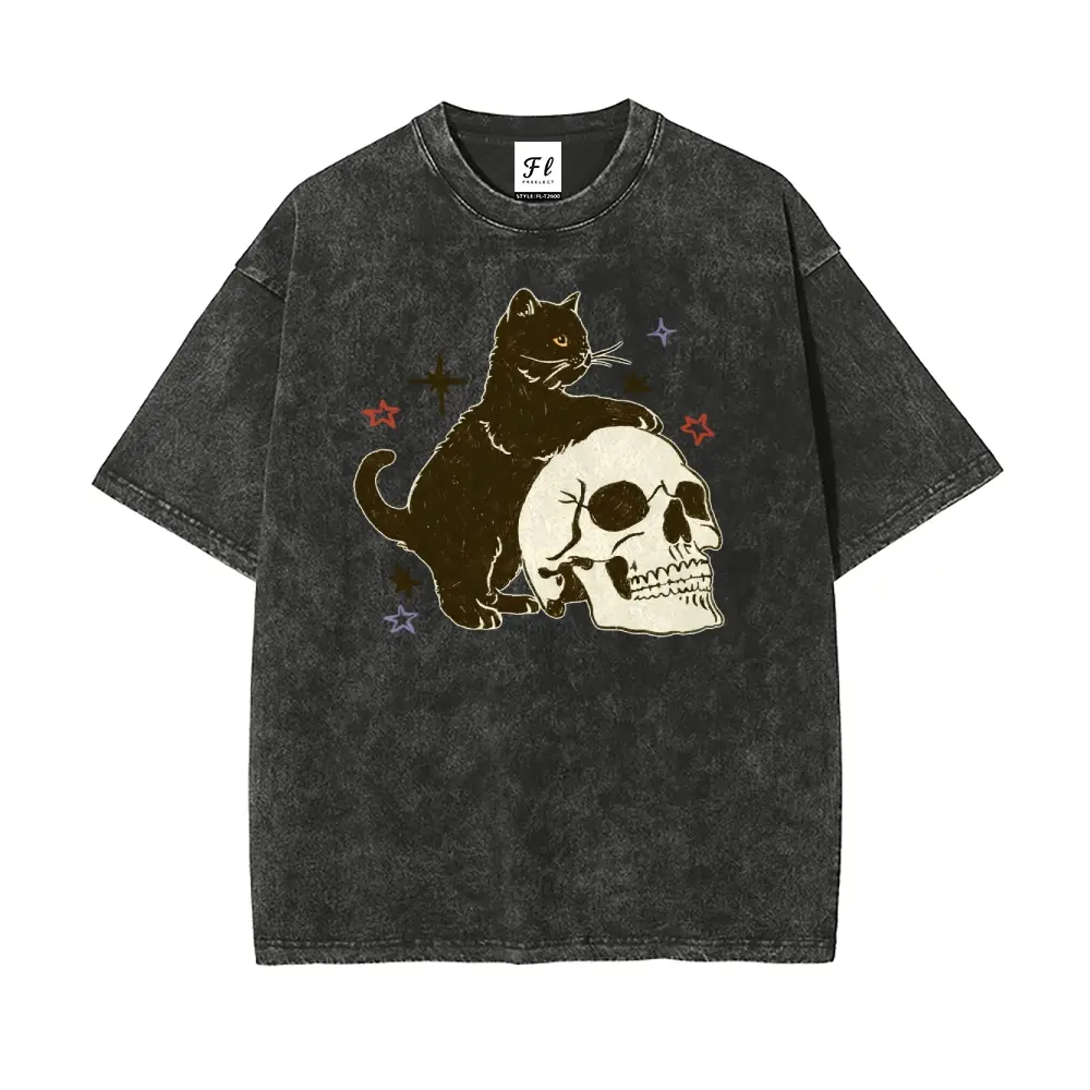 Men's Vintage Black Cat on Skull Oversized Washed Short-Sleeve Batik Cotton T-Shirt - Unisex S-5XL Super Soft Pre-Shrunk Retro Graphic Streetwear Casual Top with Premium Fabric