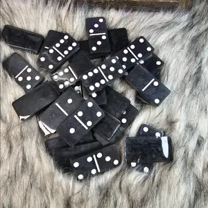 Black Domino's