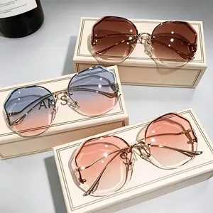 Women's 3-Pack Oversized Square Stainless Steel Sunglasses - Vintage Fashion Eyewear with Tinted UV400 Sun Protection Lenses, Stylish Ornaments for Daily Outdoor Casual Wear