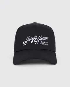 Huega House Retro Script Everyday Black Hat Cotton Snapback Cap with Curved Brim for Vintage-Inspired Style