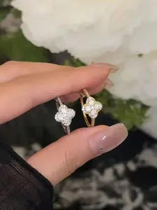 Luxurious Faux Moissanite Ring, Lucky Four-Leaf Clover Element, Fashion Jewelry for Women, Perfect Gift for Holidays & Weddings