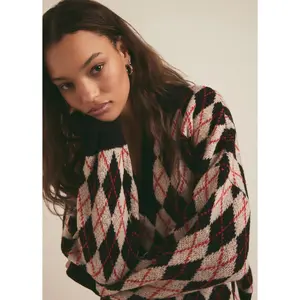 THE ARIA SWEATER