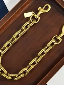 1pc Shining Cherry Keychain For Bags Bag Charm Colorful FashionCar Key Chain Metal Flowers Key Ring Exquisite GiftsSouvenirs