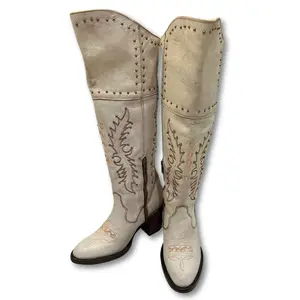 Dafne craque beige heel boots