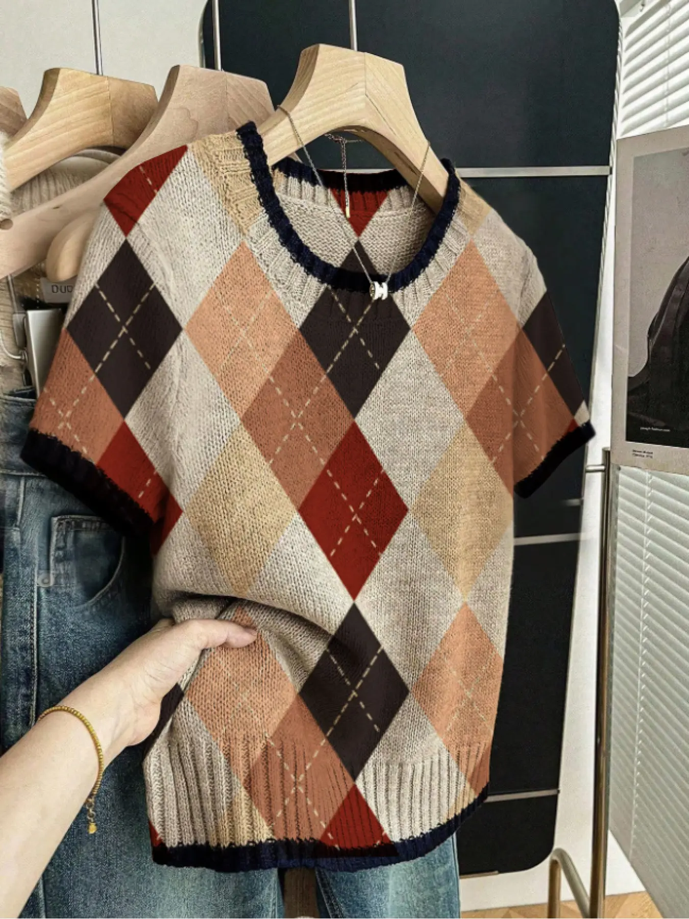 Women's Casual Plaid Geometric Knit Sweater, Fitted Round Neck Short Sleeve Top, Comfortable & Warm Design, Fashion Knitwear, Knitted Tops, Womenswear, Perfect for Spring Summer Fall Winter