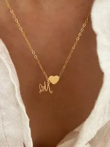 Artistic Initial Heart Pendant Necklace for Women, Fashionable Cute Stainless Steel Chain, Elegant Jewelry for All Seasons