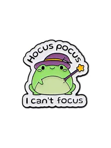 ”Hocus Pocus, I Can't Focus "Cute Magical Frog Cartoon Brooch And Badge, Perfect For Backpacks, Briefcases, And Clothing Accessories, The Perfect Gift For Friends & Colleagues