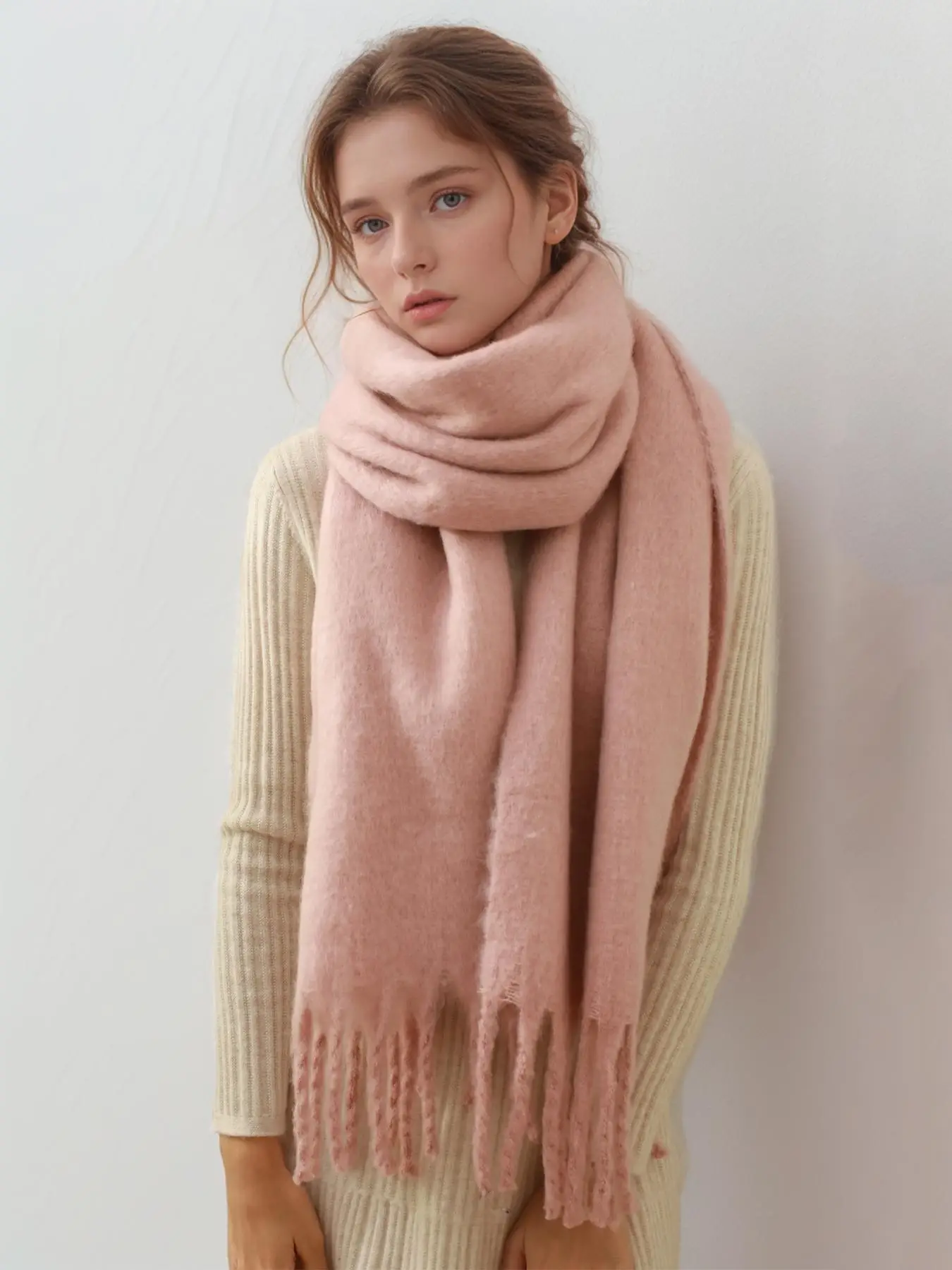 Solid Color Tassel Decor Scarf, Casual Soft Warm Shawl for Women & Men, Fashion Accessories for Daily Wear, Elegant Scarf for Winter