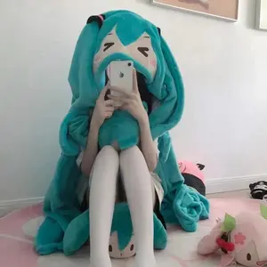 Hatsune Miku anime peripheral two-dimensional air-conditioning blanket creative cartoon cute plush hooded cloak holiday gift