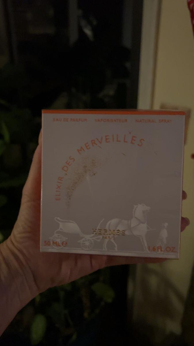 Item: eau de parfum spray 1.6 oz