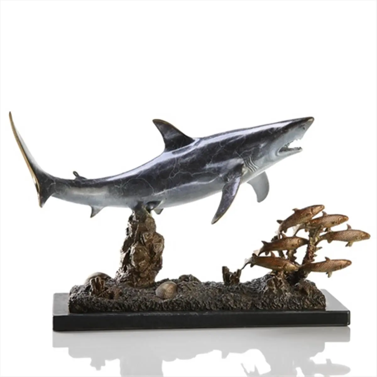 SPI Home 30969 Shark with Prey