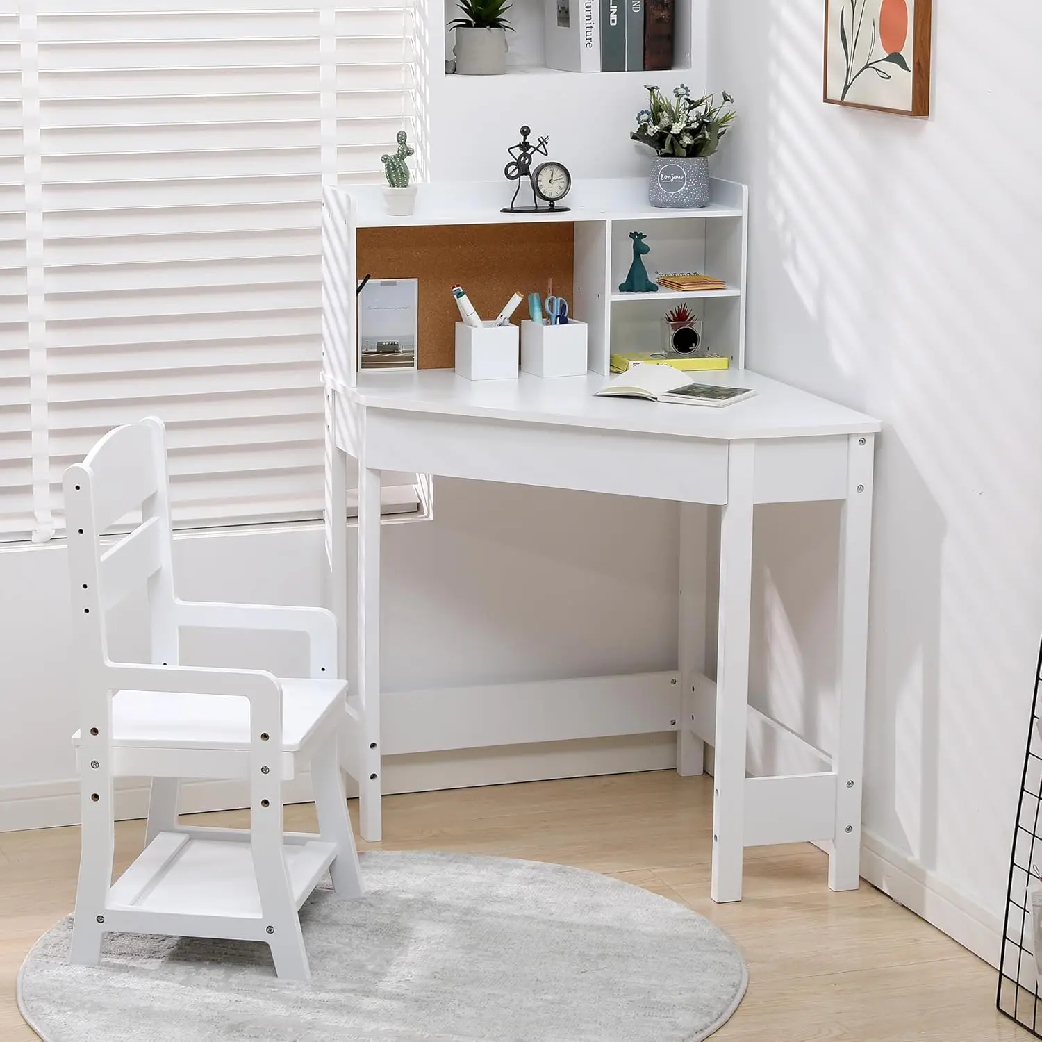 GAOMON Kids Desk and Chair Set, Wooden Corner Study Table with Bookshelf, Bulletin Board, and Pen Holder, Writing Table for Boys and Girls, White