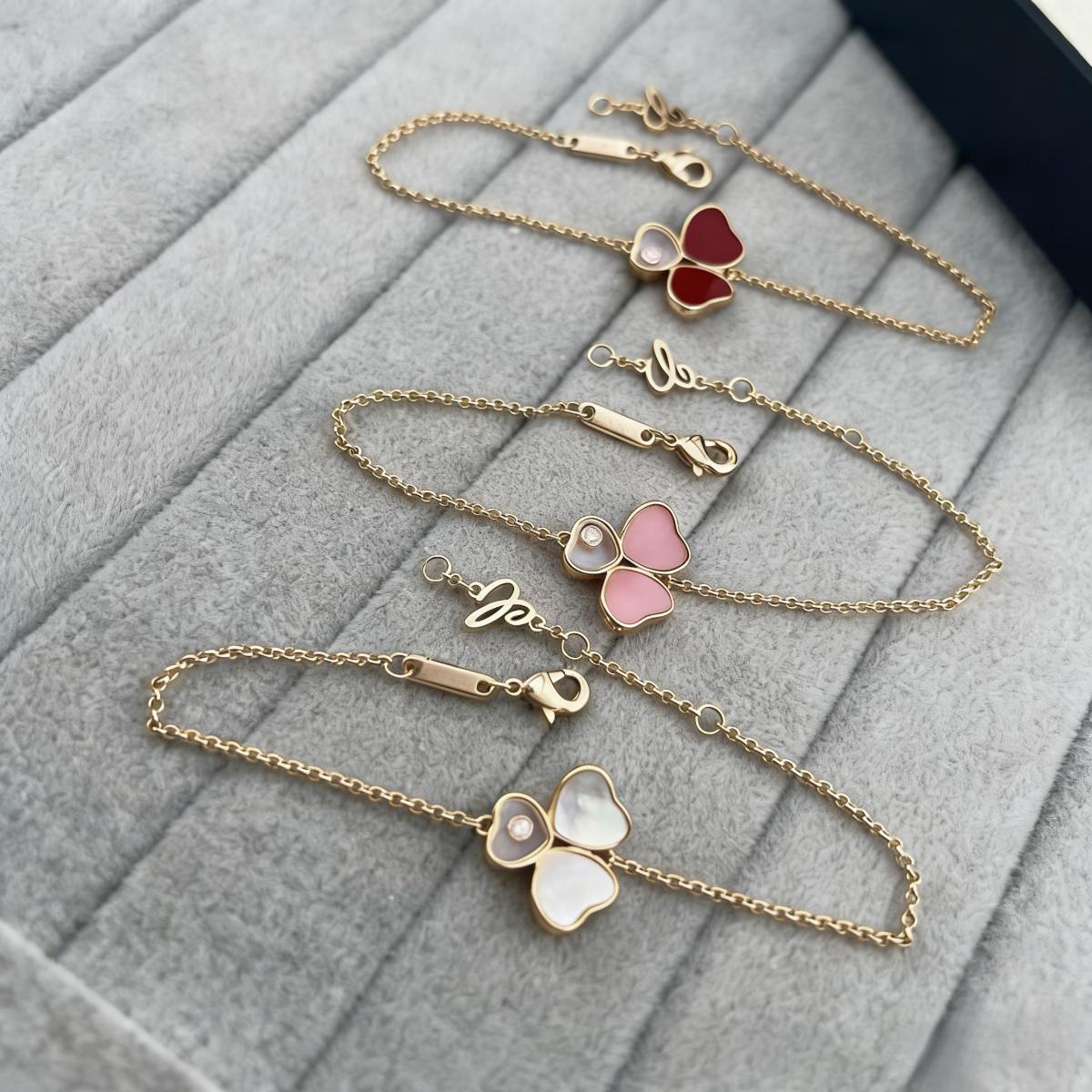 High Quality Dainty Gold Clover Pendant Bracelet Everyday Wear Enamel Chain for Women