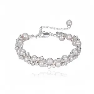 Pearls Cubic Zircon Bracelet - Elegant Design with White Pearls and Sparkling Cubic Zircon Stones