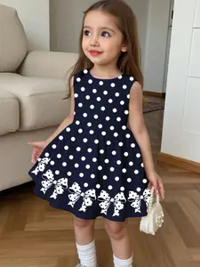 A Woven Patchwork Dress with Floral Prints And a Bow Tie, Perfect for Summer. Comfortable And Stylish, Suitable for Outdoor Wear, a Great Gift for Girls, Blending Sporty And Vacation Vibes