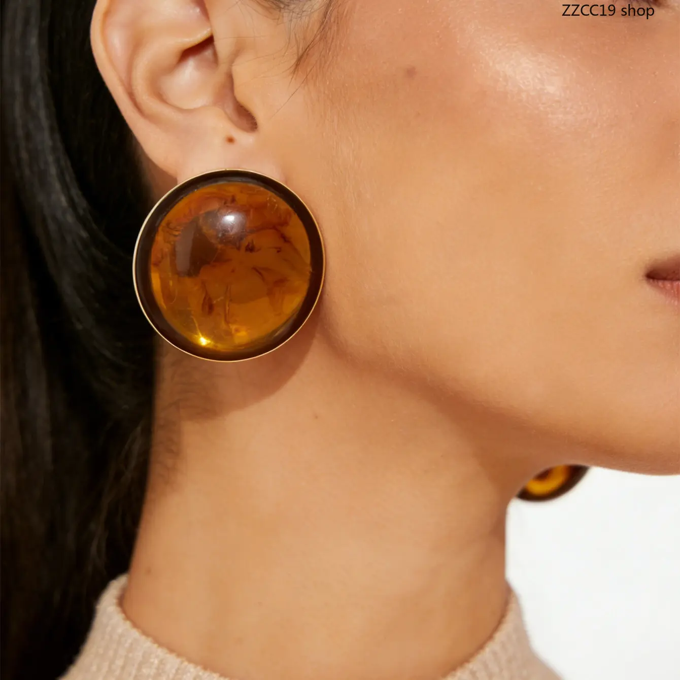 Vintage Amber Resin Stud Earrings - Gold Plated Large Round Statement Earrings | Retro Face Slimming Earrings for Women Daily Office Party Fall Winter Wear