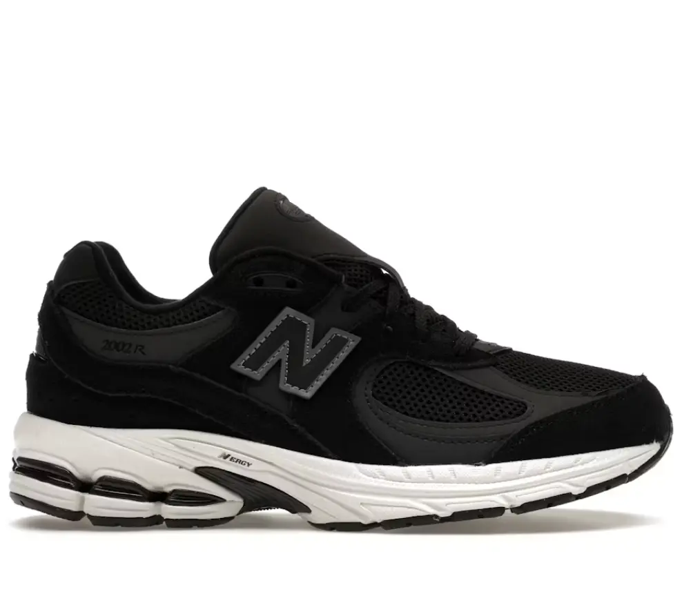 New Balance 2002R Black (GS) New Balance 2002R Black (GS)