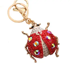 Lucky ladybug car keychains animal ornaments woman’s fashion car keychains