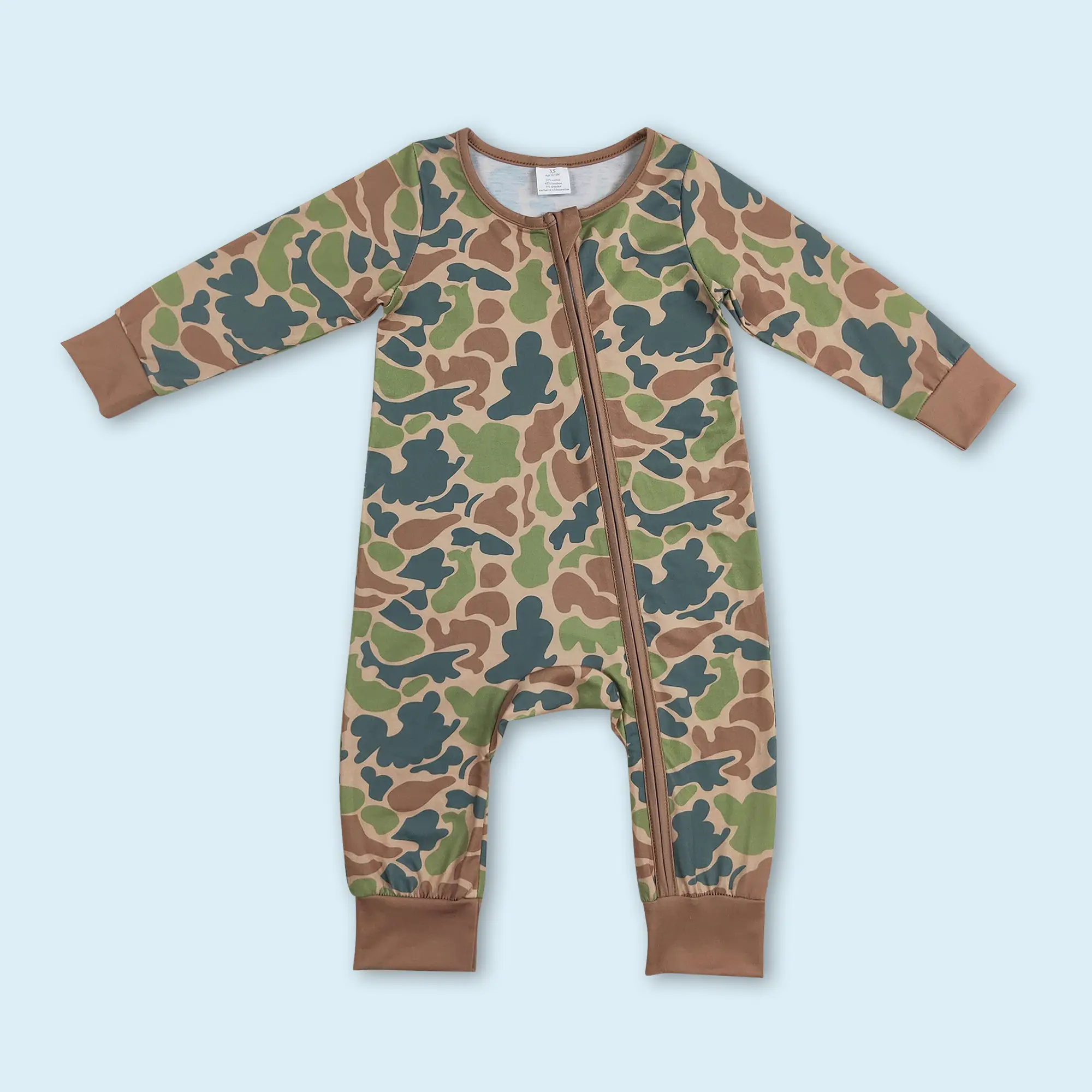 Camouflage print baby boy long sleeve zip romper