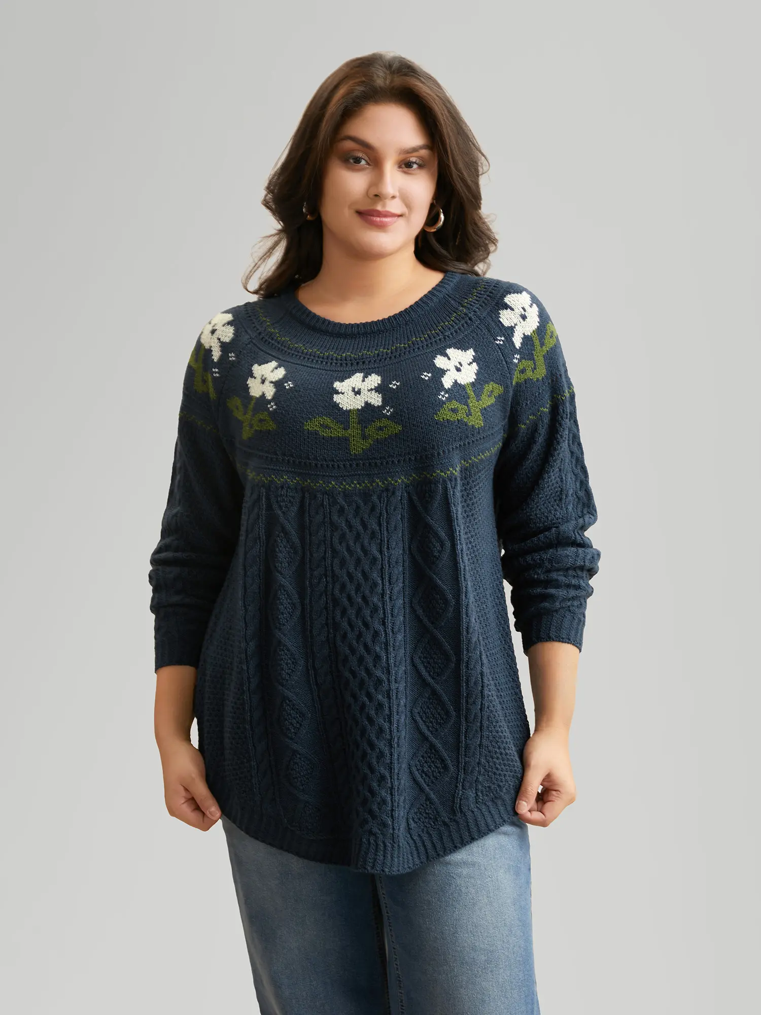 BloomChic Women's Floral Jacquard Cable Knit Pullover, Long Raglan Sleeve Sweater for Everyday Style, Regular & Plus Size, Garment, Knitwear, Flowers, Fit, Casual, Indigo, Hand Wash, Floral Print