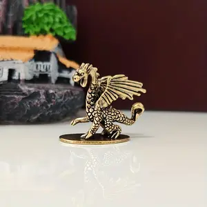 Brave Dragon Small Flying Dragon Winged Brass Ornament, Antique Copper Micro Carving Unique Craftsmanship Tea Pet Figurine, Vintage Style Decorative Piece Decoration Art