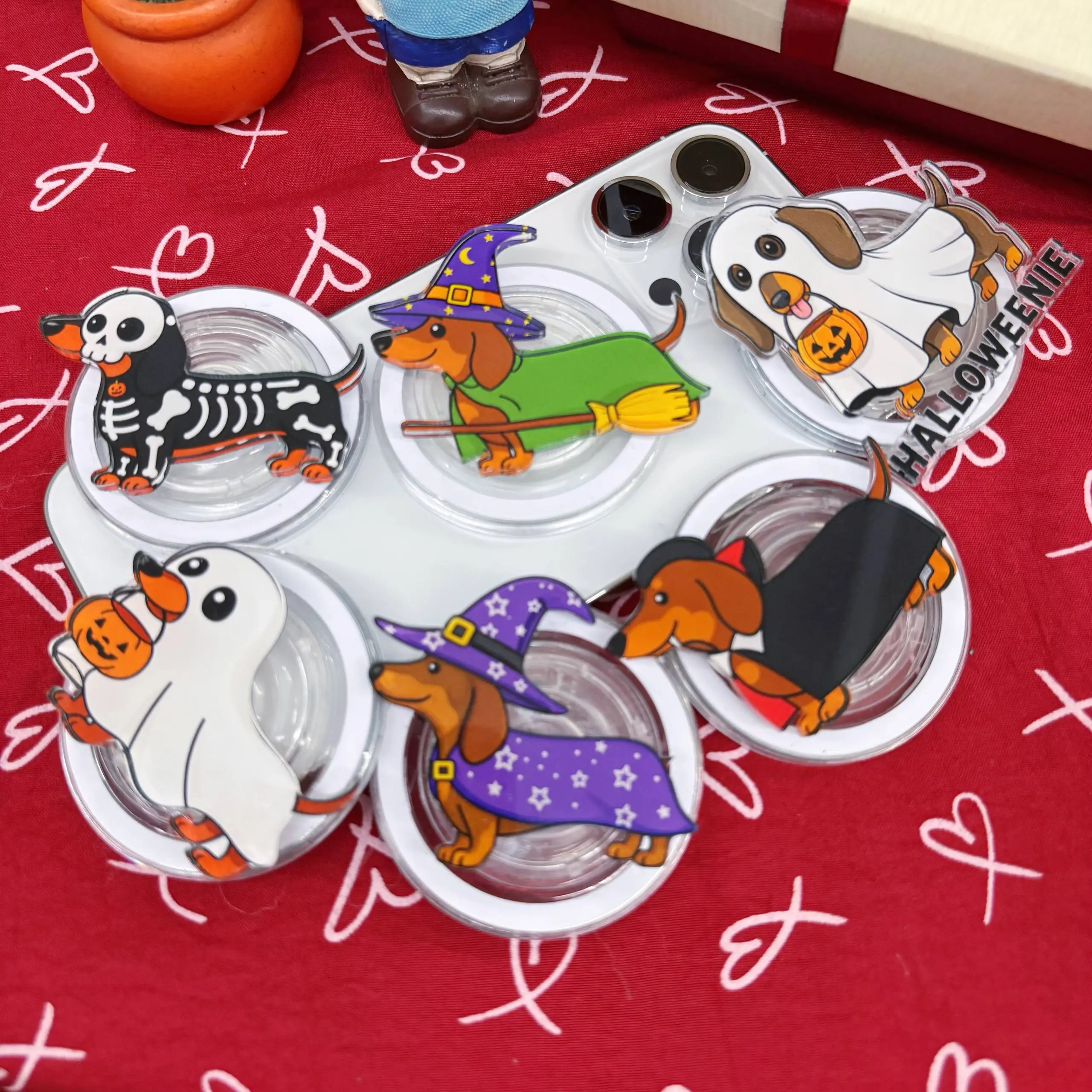 Halloween Dachshund MagSafe Phone Grip Acrylic GripTok - Cute Wiener Dog Cell Phone Stand Holder, Spooky Dog Lover Gift for Teens Adults