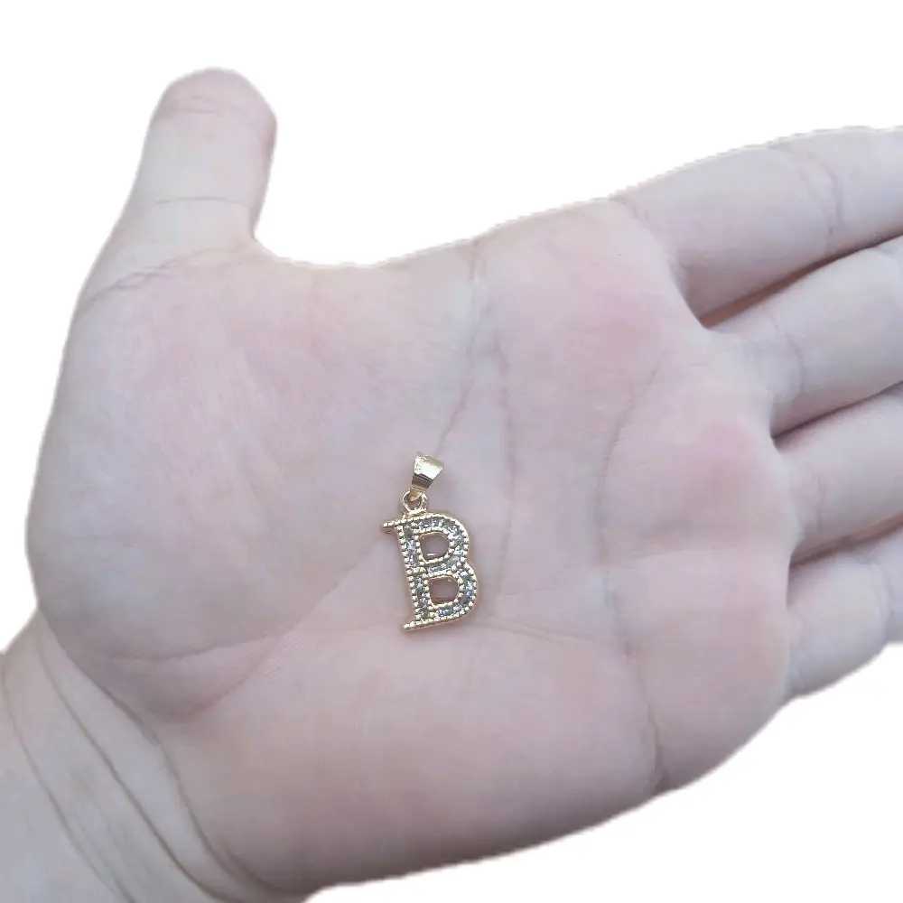 dijes en forma de letra para cadenas de oro 10k