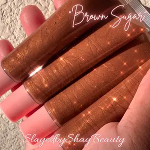 Squeeze Tube Lipglosses Hydrating Hydrating Hydrating Lightweight lip gloss