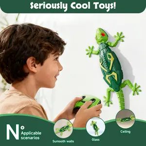 Babywendy Multiple Boxes Wall Climbing Robot Toy, Rechargeable Lizard Cockroach Toy, Green Wall Climbing Robot, Dual-Mode Floor And Wall Drive, Durable Structure, Suitable for Children to Play, Game Time, Interactive Games Valentine'S Day G