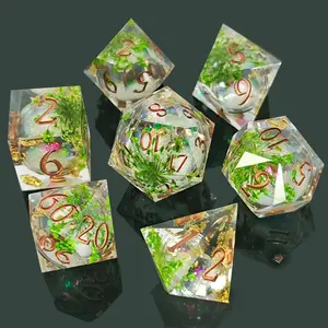 Handmade Resin Core Dnd Polyhedral Dice Set, Sharp Liquid Core Role-Playing Game Accessories, Perfect for Tabletop Games