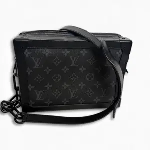 Pre-owned Monogram Eclipse coated canvas with leather trim Shoulder Bags Louis Vuitton Soft Trunk black and grey Pristine S021260405003
