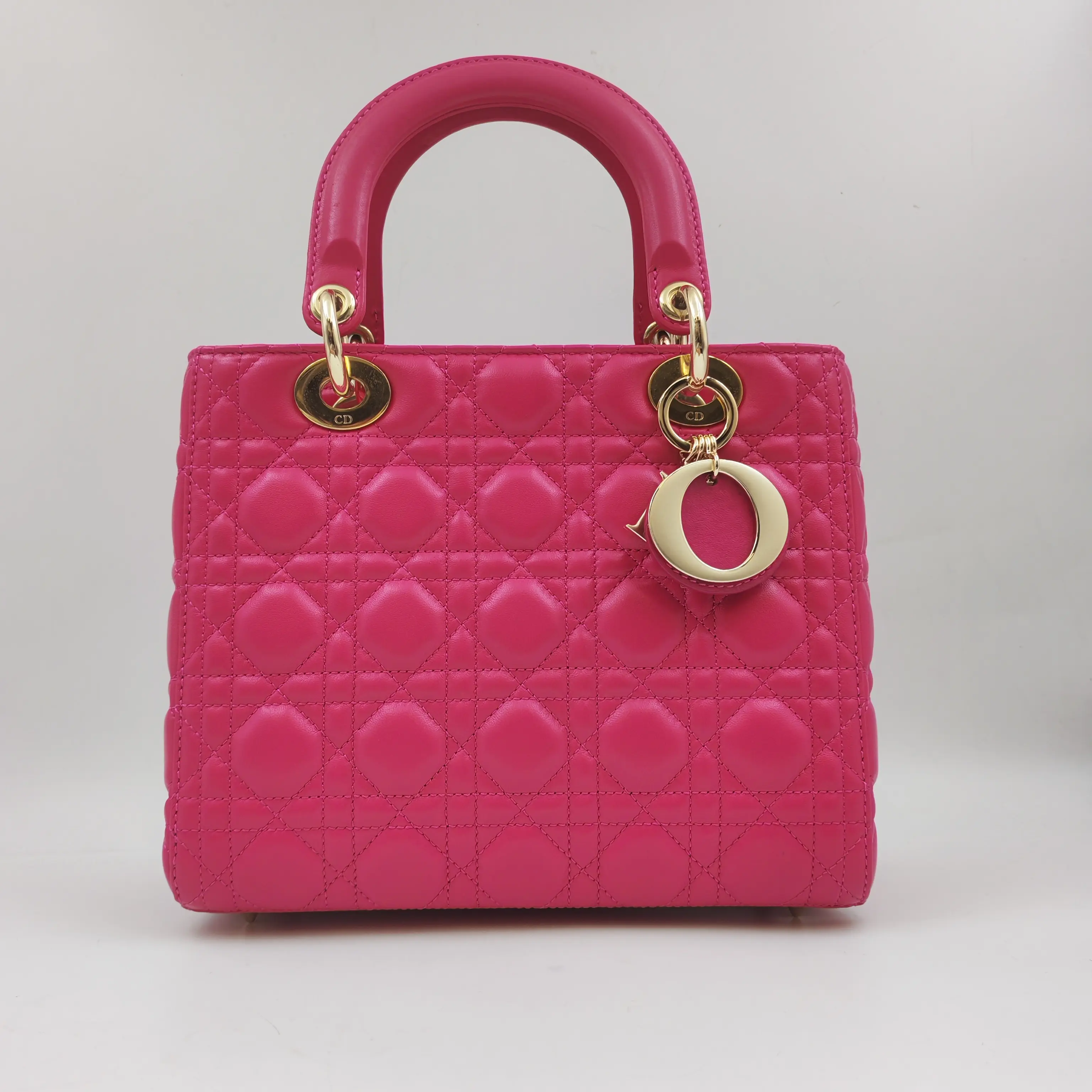 Pre-owned Dior HZ9  Dior Lady Medium Raspberry Pink Lambskin Cannage Handbag 70656