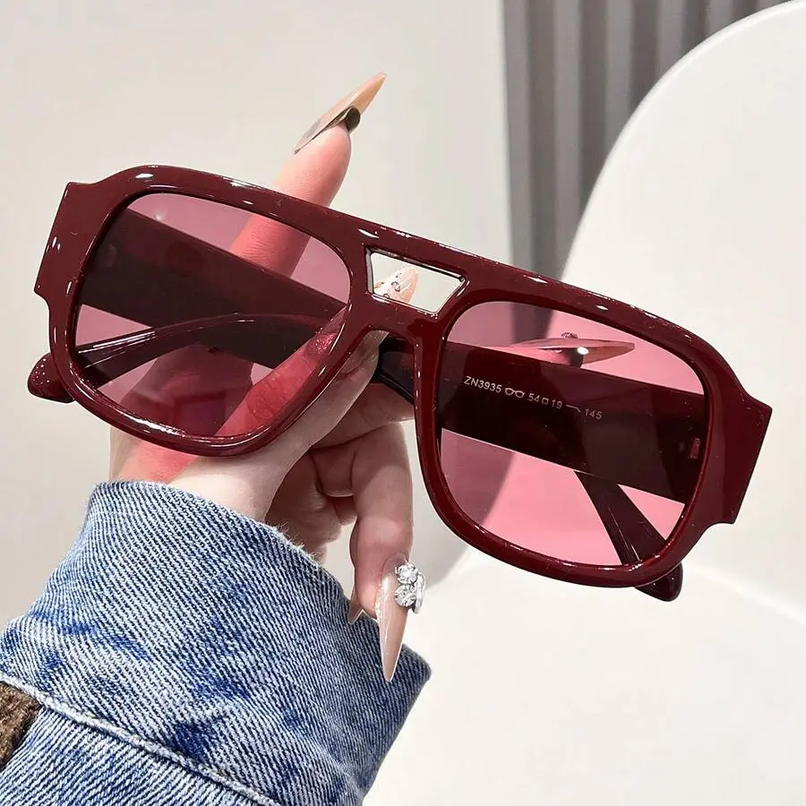 Women's Red Frame Fashion Glasses  Oversized Aviator Style – Perfect for Summer Beach Casual Outfits & Back to School