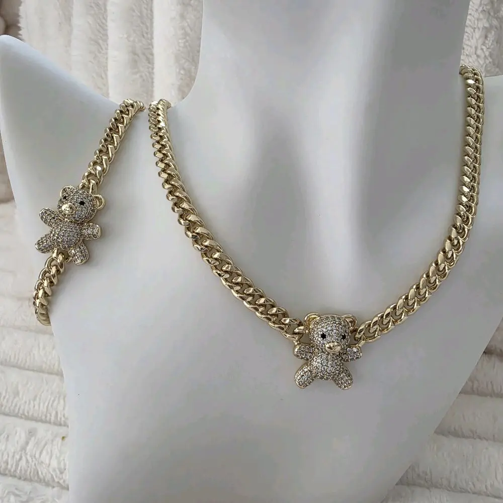 Sed de gargantilla de osito oro laminado de 14k